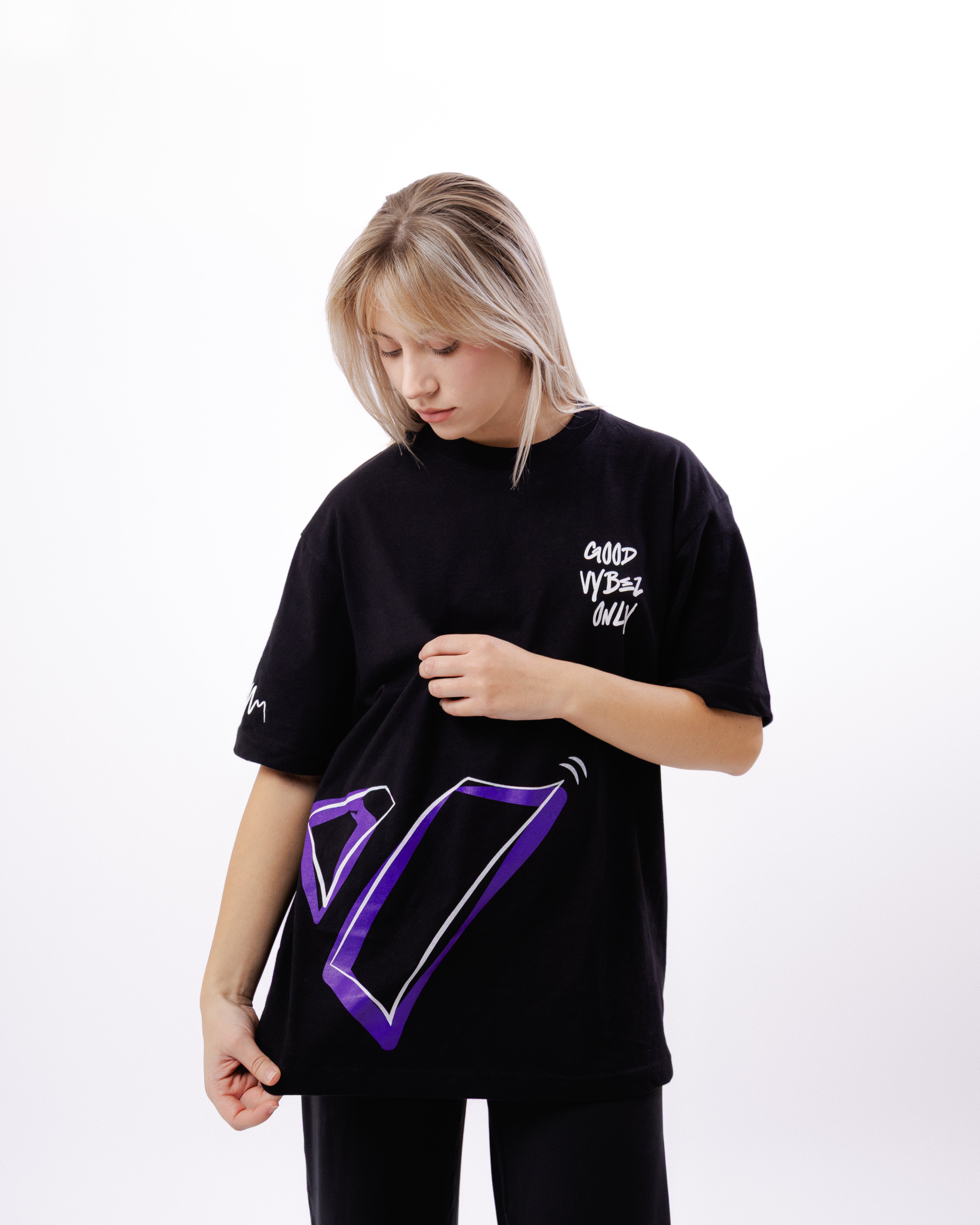 Oversize Nera T-Shirt - Good Vybez Only