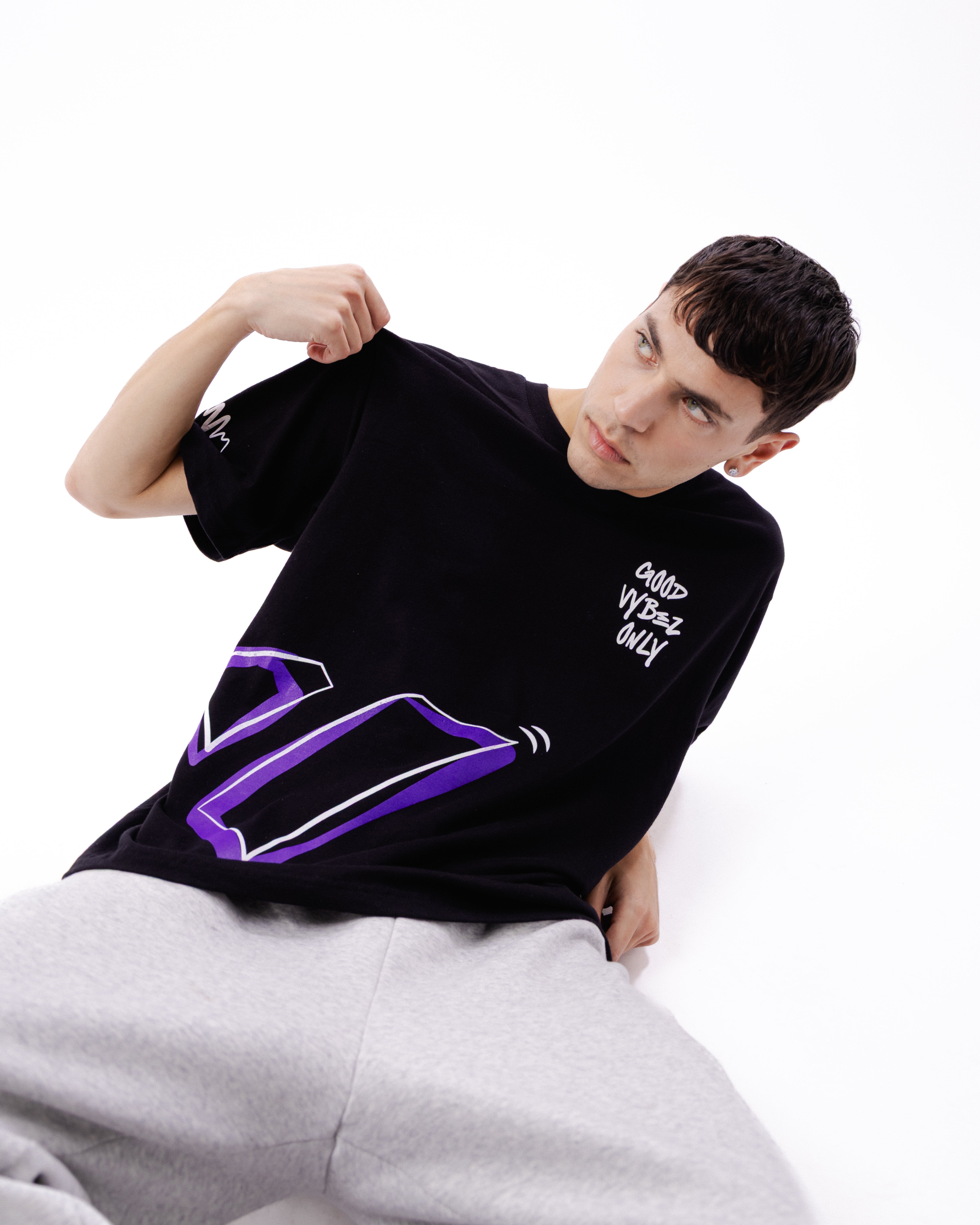 Oversize Nera T-Shirt - Good Vybez Only